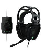 Casque Razer Tiamat 7.1 vue de face avec tÃ©lÃ©comande