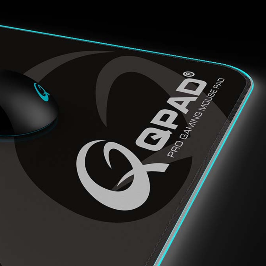 Tapis de souris RGB XXL Qpad  